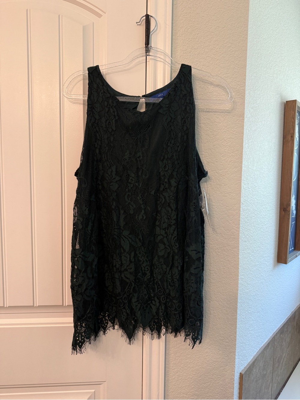 Apt. 9 Green Lace Sleeveless Camisole